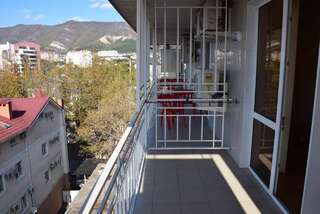 Отель Центральный Геленджик Стандарт с балконом-6